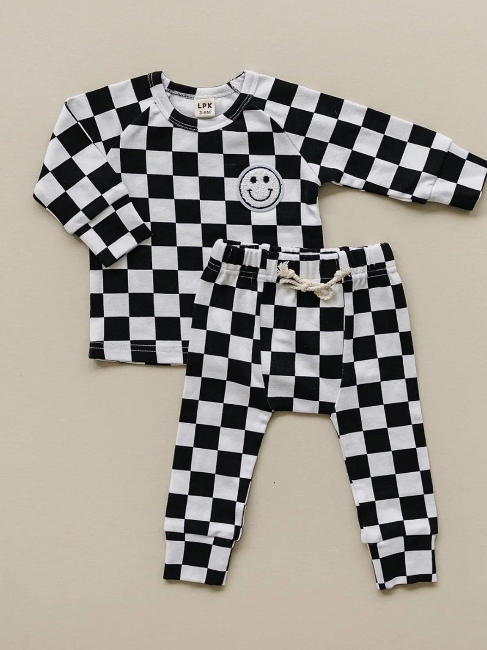 Black & White Checkered Kids long sleeve lounge Jogger Set with Smile Patch, 4T